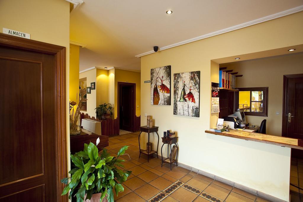 Hospederia Las Calzadas San Vicente De La Barquera Extérieur photo