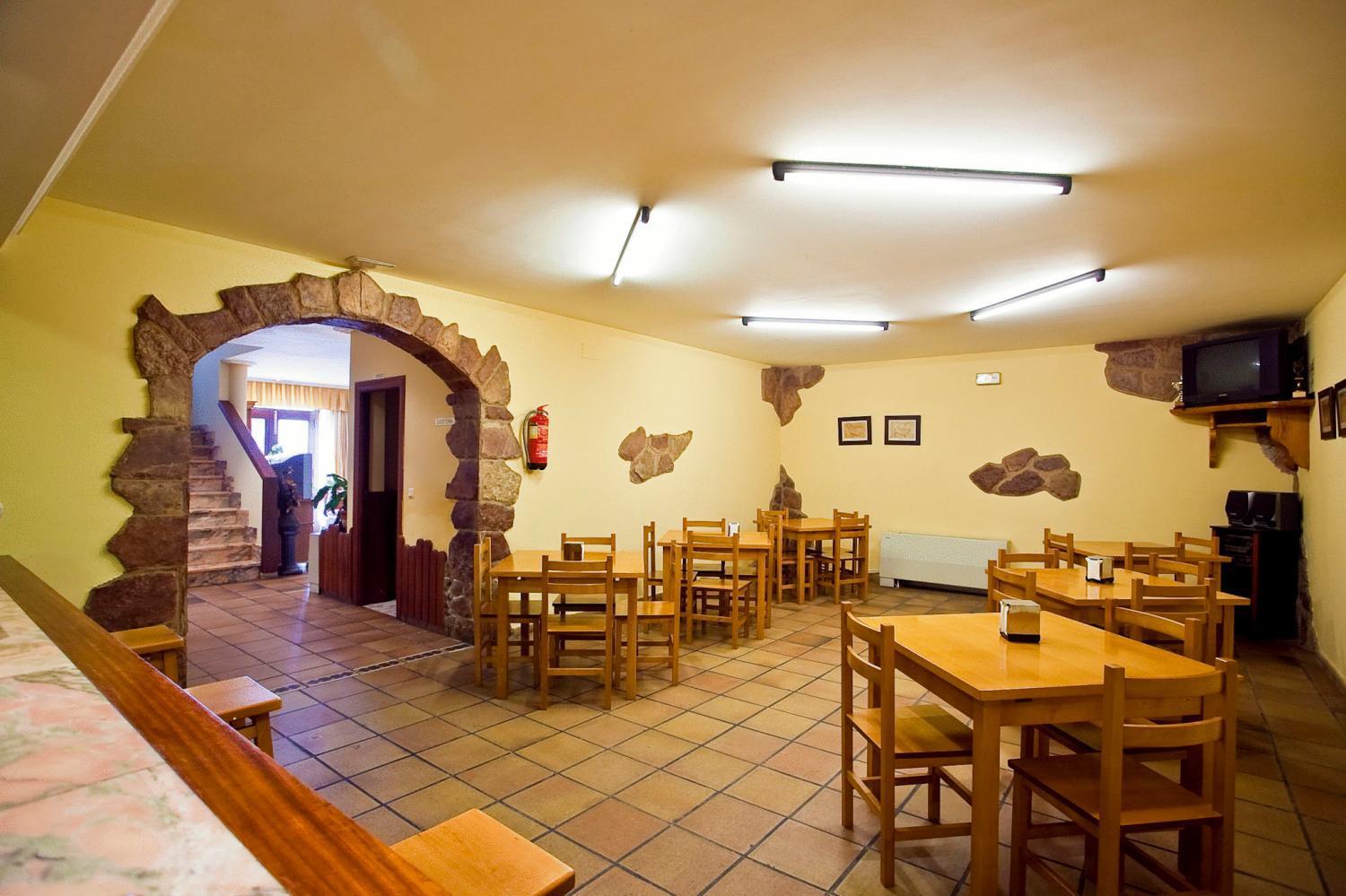 Hospederia Las Calzadas San Vicente De La Barquera Restaurant photo